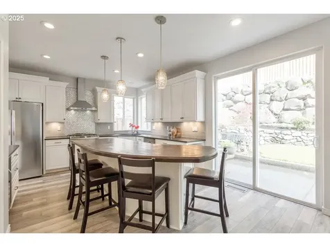 16465 SW Black Bird Street Beaverton OR 97007