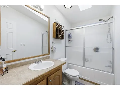18530 S Fischers Mill Road Oregon City OR 97045