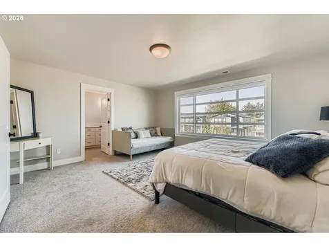 1106 SW Dottie Court Troutdale OR 97060