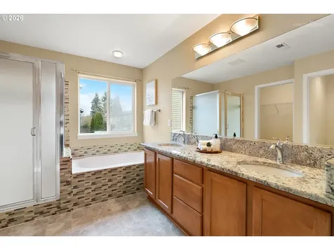 807 NW Brookhill Street Hillsboro OR 97124