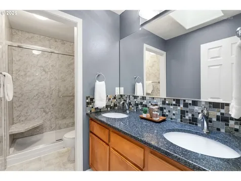 807 NW Brookhill Street Hillsboro OR 97124