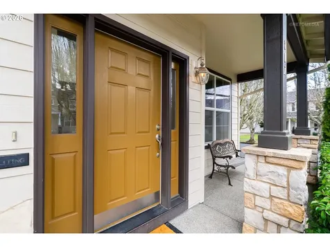 807 NW Brookhill Street Hillsboro OR 97124