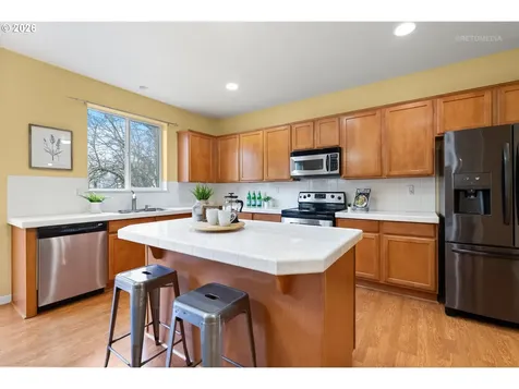 807 NW Brookhill Street Hillsboro OR 97124
