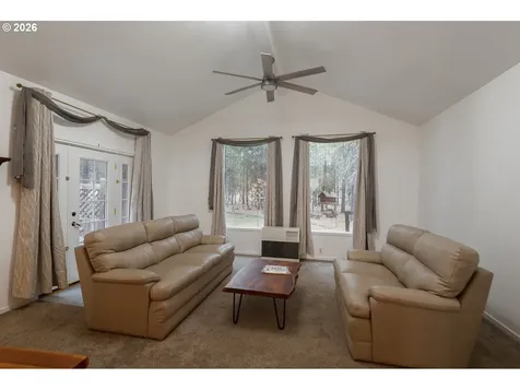 14731 Longleaf Pine La Pine OR 97739