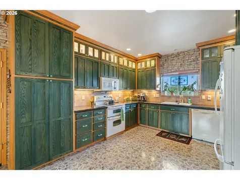 409 Crest Terrace Rockaway Beach OR 97136