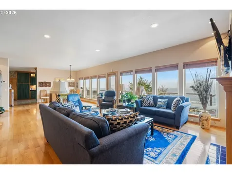 409 Crest Terrace Rockaway Beach OR 97136