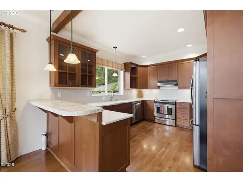 5015 Grand Avenue Oceanside OR 97134