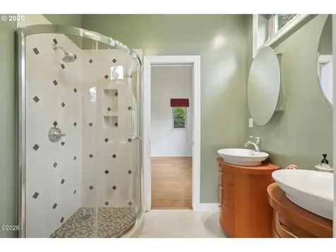 5015 Grand Avenue Oceanside OR 97134