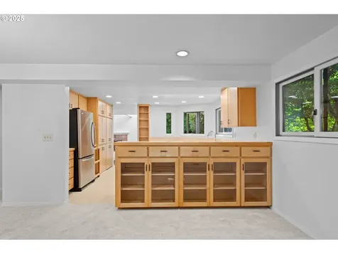9855 SW 25th Avenue Portland OR 97219