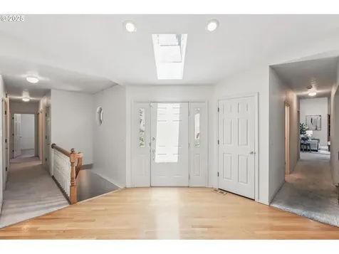 12028 SW Lesser Road Portland OR 97219