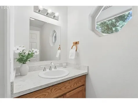 12028 SW Lesser Road Portland OR 97219