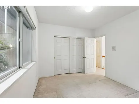 12028 SW Lesser Road Portland OR 97219