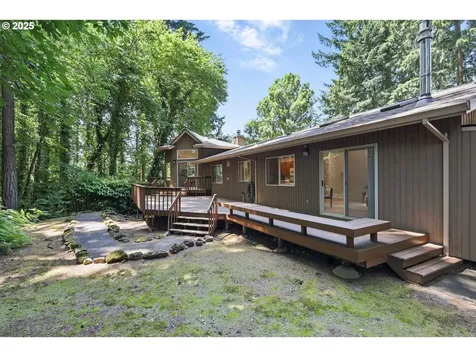 12028 SW Lesser Road Portland OR 97219