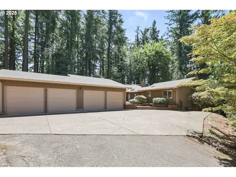 12028 SW Lesser Road Portland OR 97219