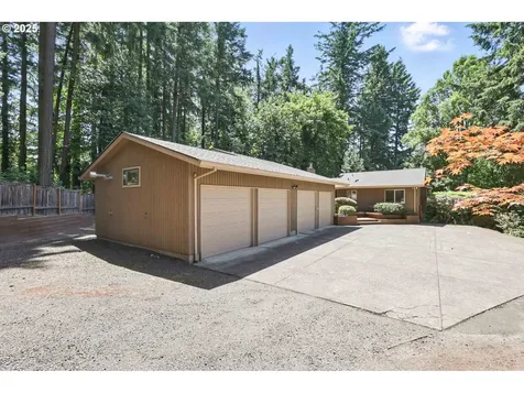 12028 SW Lesser Road Portland OR 97219