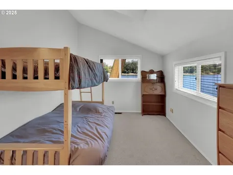 7720 S Macadam Avenue Portland OR 97219