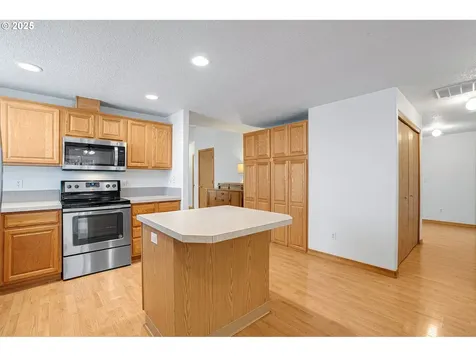 1416 Alyssum Avenue Forest Grove OR 97116