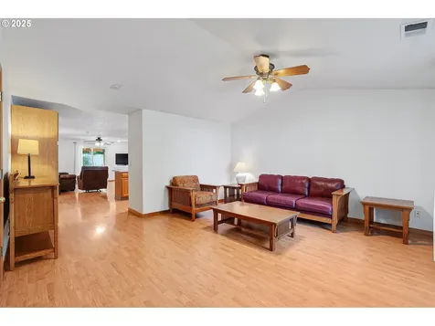 1416 Alyssum Avenue Forest Grove OR 97116