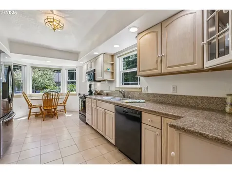 272 Bond Road Castle Rock WA 98611