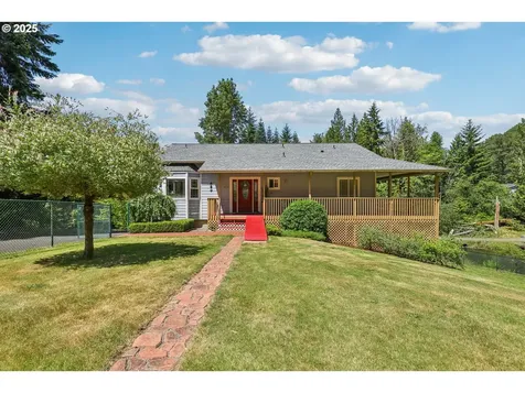 272 Bond Road Castle Rock WA 98611