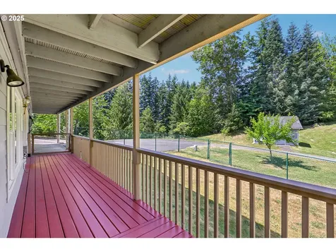 272 Bond Road Castle Rock WA 98611