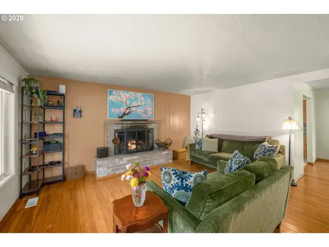 2126 SE 45th Avenue Hillsboro OR 97123
