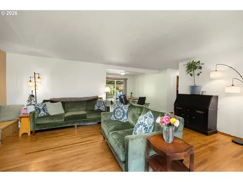 2126 SE 45th Avenue Hillsboro OR 97123