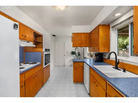 2126 SE 45th Avenue Hillsboro OR 97123