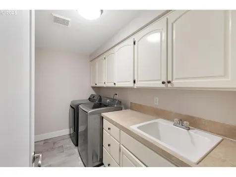 13606 NW 45th Court Vancouver WA 98685