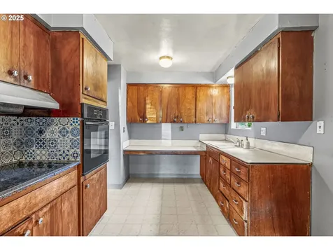 3515 Pennsylvania Street Longview WA 98632