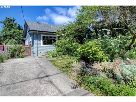 2615 NE 42nd Avenue Portland OR 97213