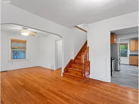 5903 SE Malden Street Portland OR 97206