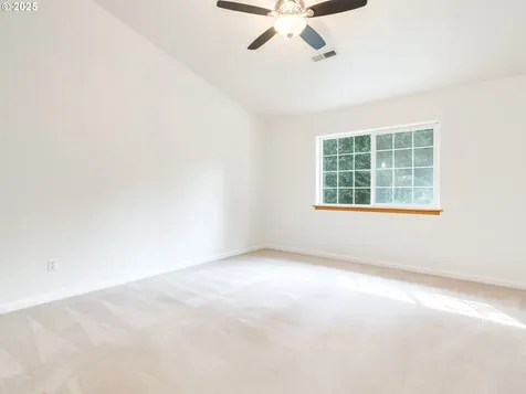 32719 NE Button Drive La Center WA 98629