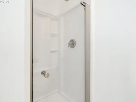 32719 NE Button Drive La Center WA 98629