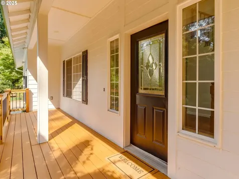 32719 NE Button Drive La Center WA 98629