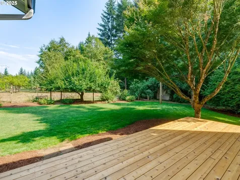32719 NE Button Drive La Center WA 98629