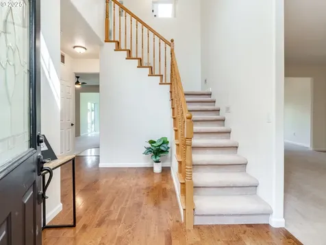 32719 NE Button Drive La Center WA 98629