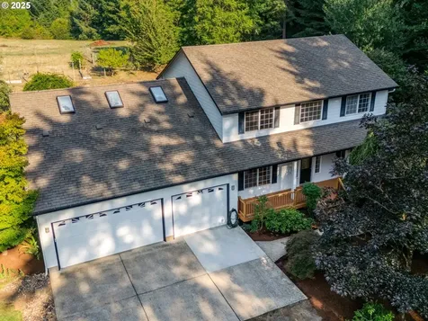 32719 NE Button Drive La Center WA 98629