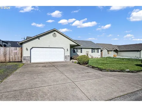 573 Creswood Drive Creswell OR 97426