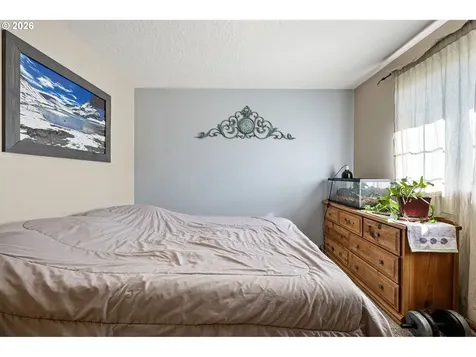 573 Creswood Drive Creswell OR 97426