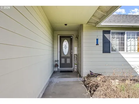 573 Creswood Drive Creswell OR 97426