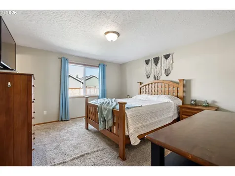 573 Creswood Drive Creswell OR 97426