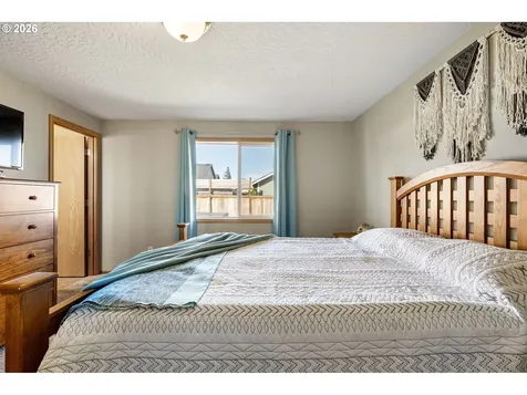 573 Creswood Drive Creswell OR 97426