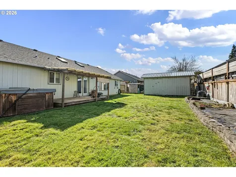 573 Creswood Drive Creswell OR 97426