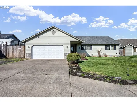 573 Creswood Drive Creswell OR 97426