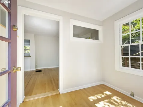 3917 SE Tibbetts Street Portland OR 97202