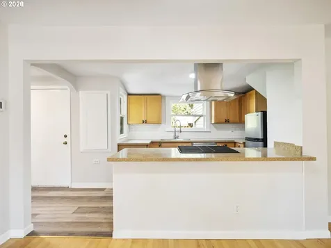 3917 SE Tibbetts Street Portland OR 97202