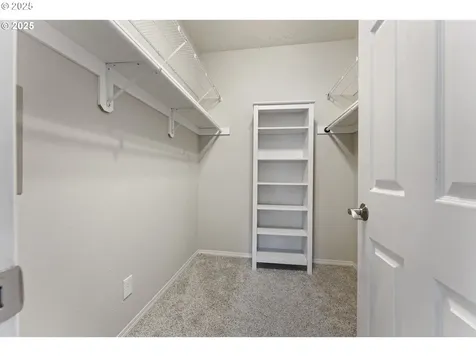 4320 S Corbett Avenue Portland OR 97239
