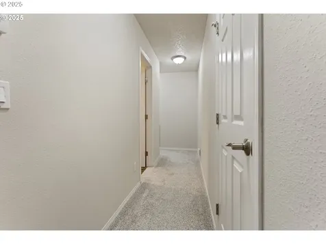 4320 S Corbett Avenue Portland OR 97239