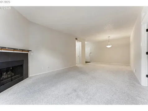 4320 S Corbett Avenue Portland OR 97239